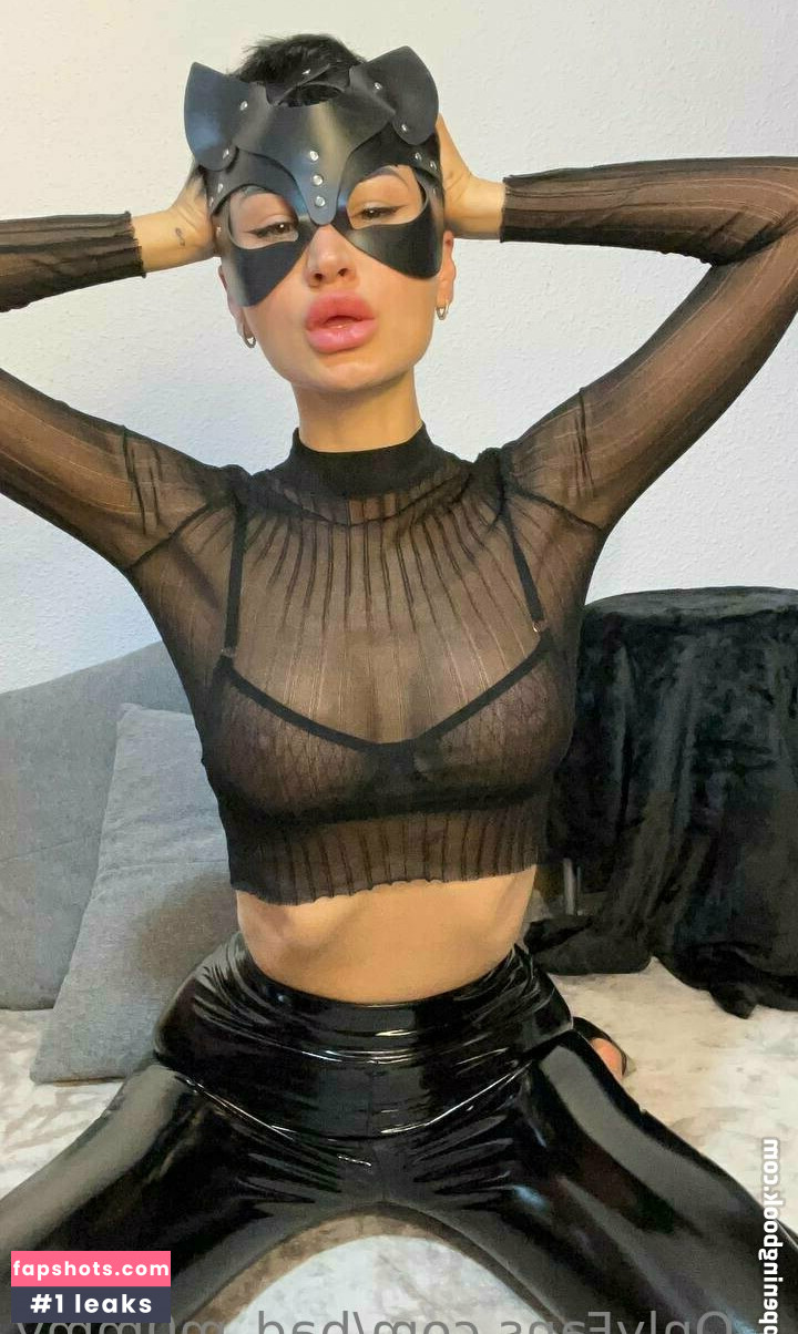 bad_m0mmy gallery photo #45