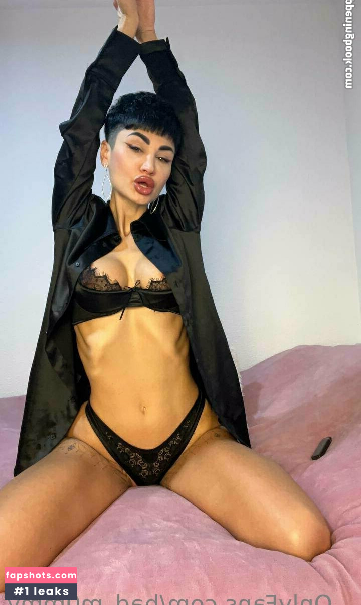 bad_m0mmy gallery photo #57