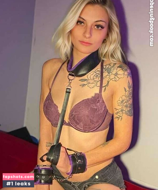 bad.momx gallery photo #4