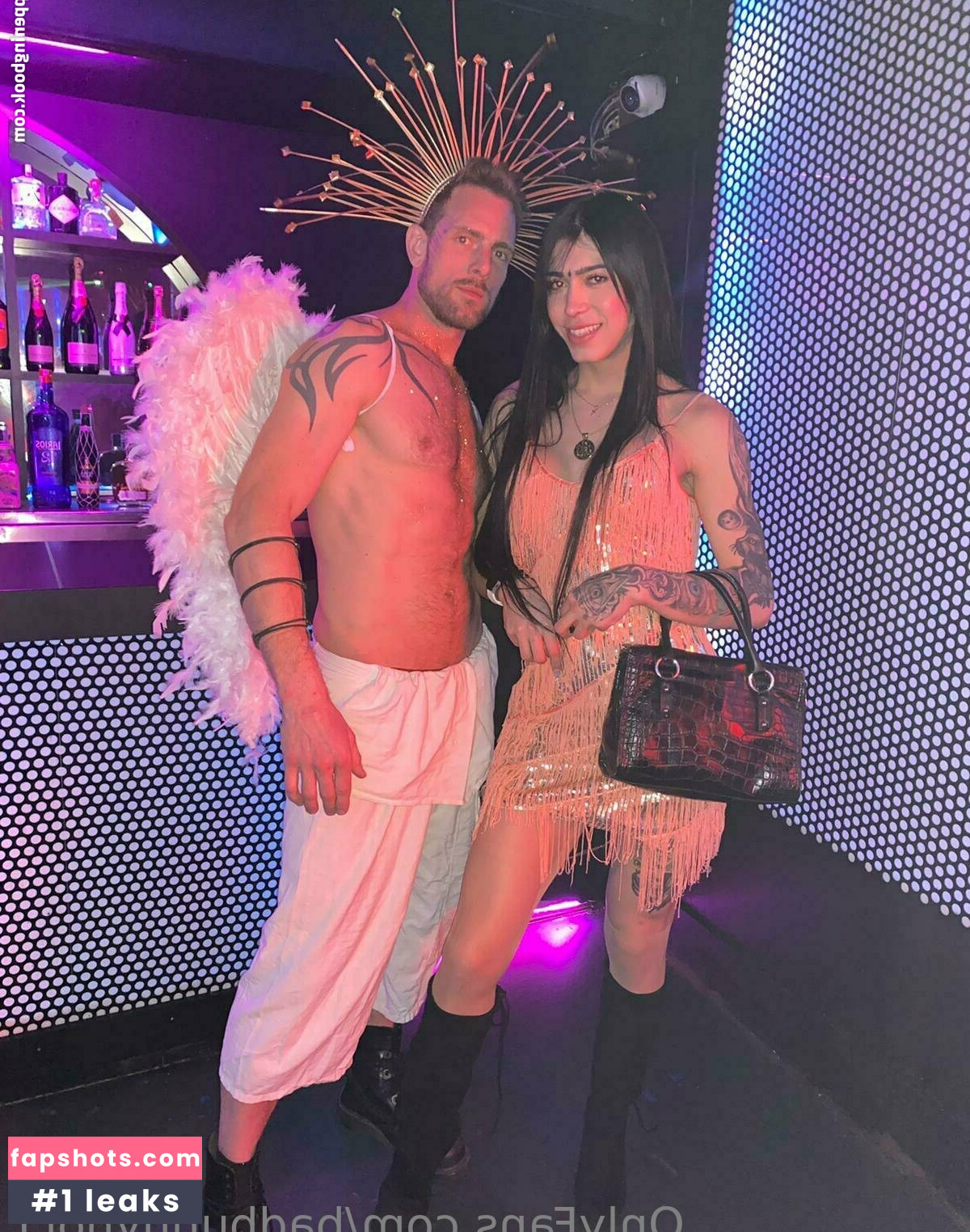 badbunnyhot1 Filtración Desnuda OnlyFans Foto #32 - Fapshots