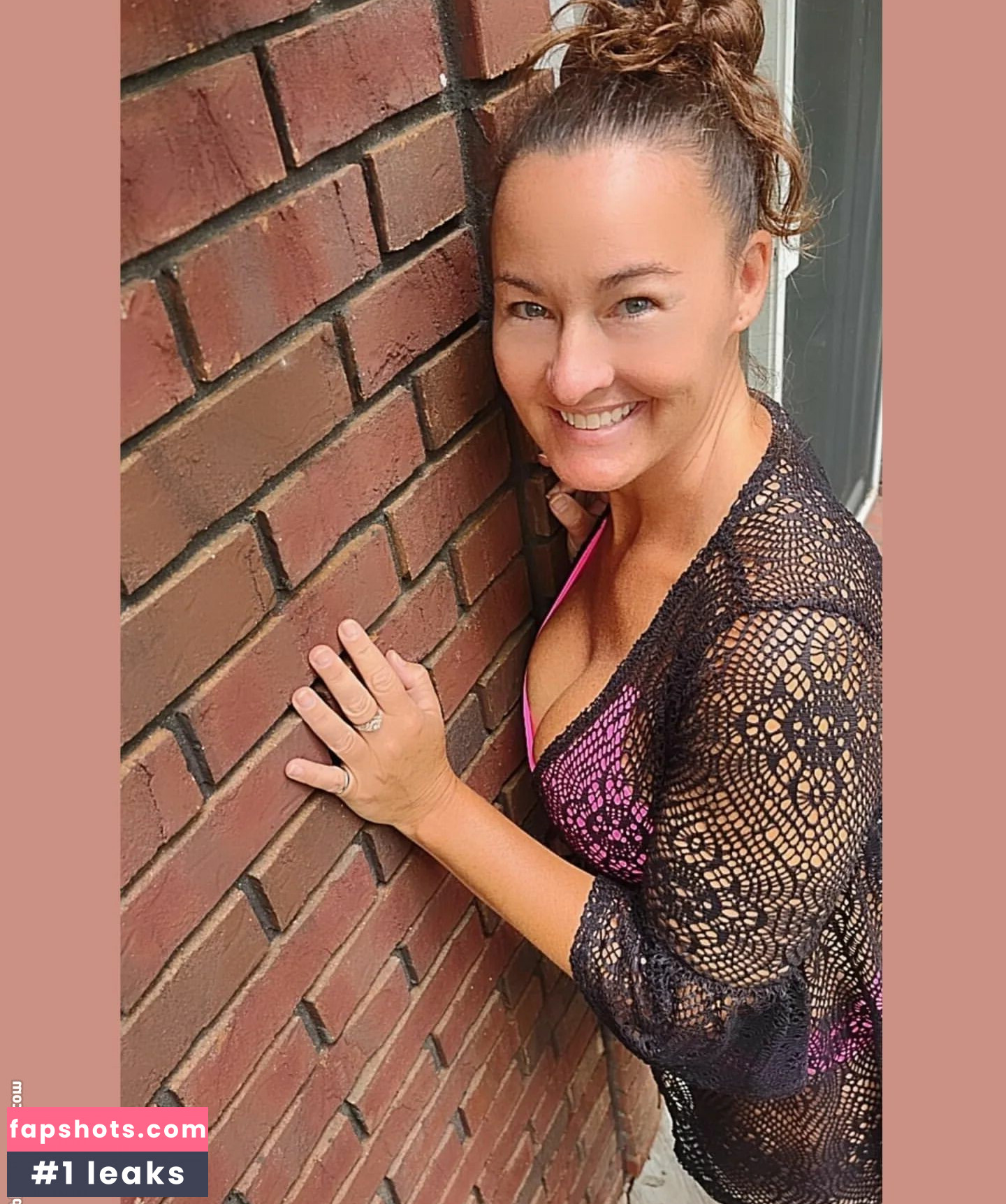 Baddie2thebone gallery photo #16