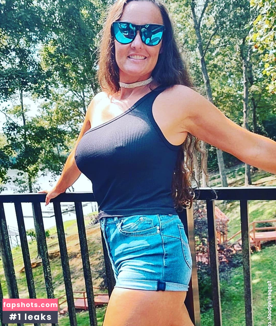 Baddie2thebone gallery photo #25