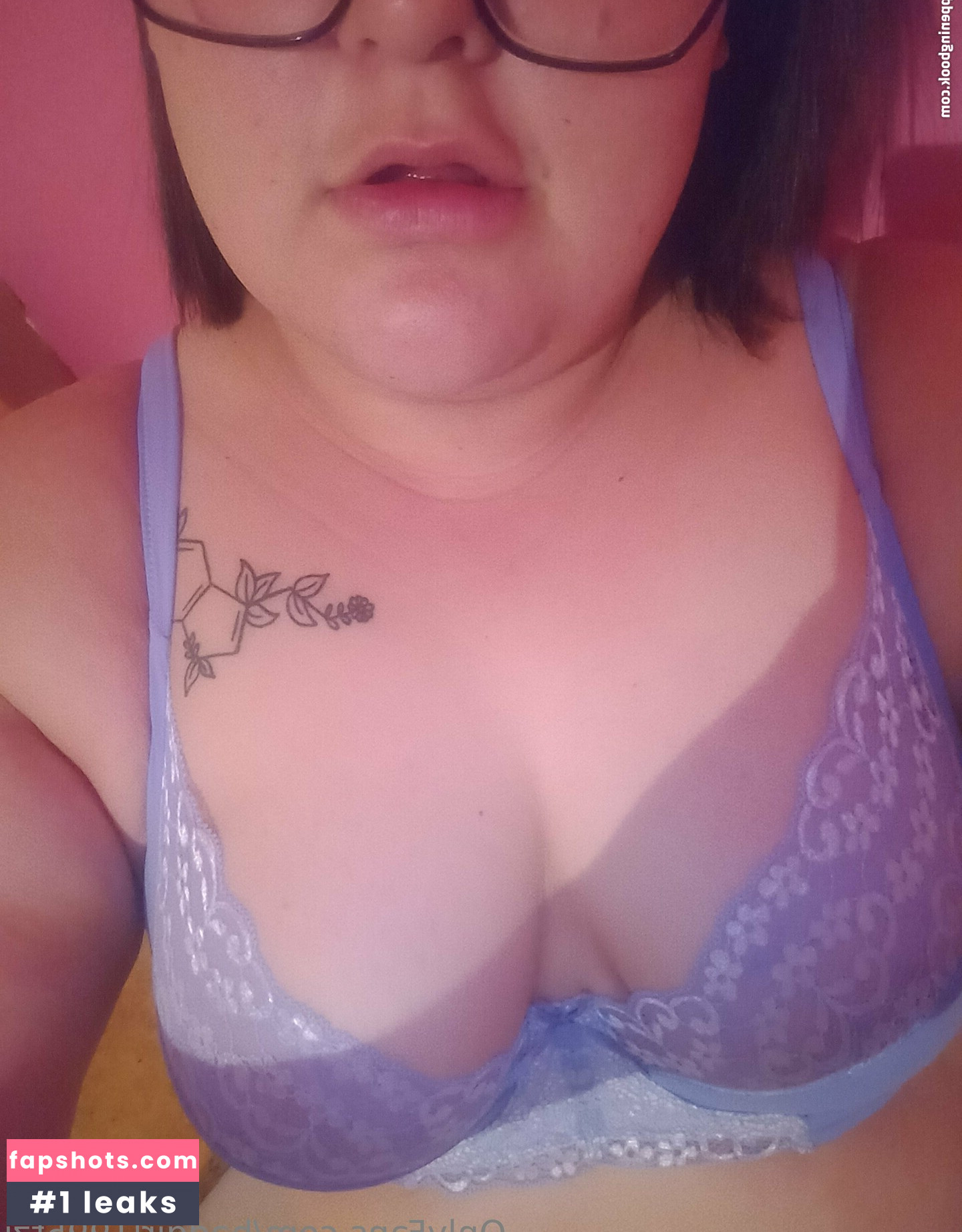 badgirl1995tzi gallery photo #2