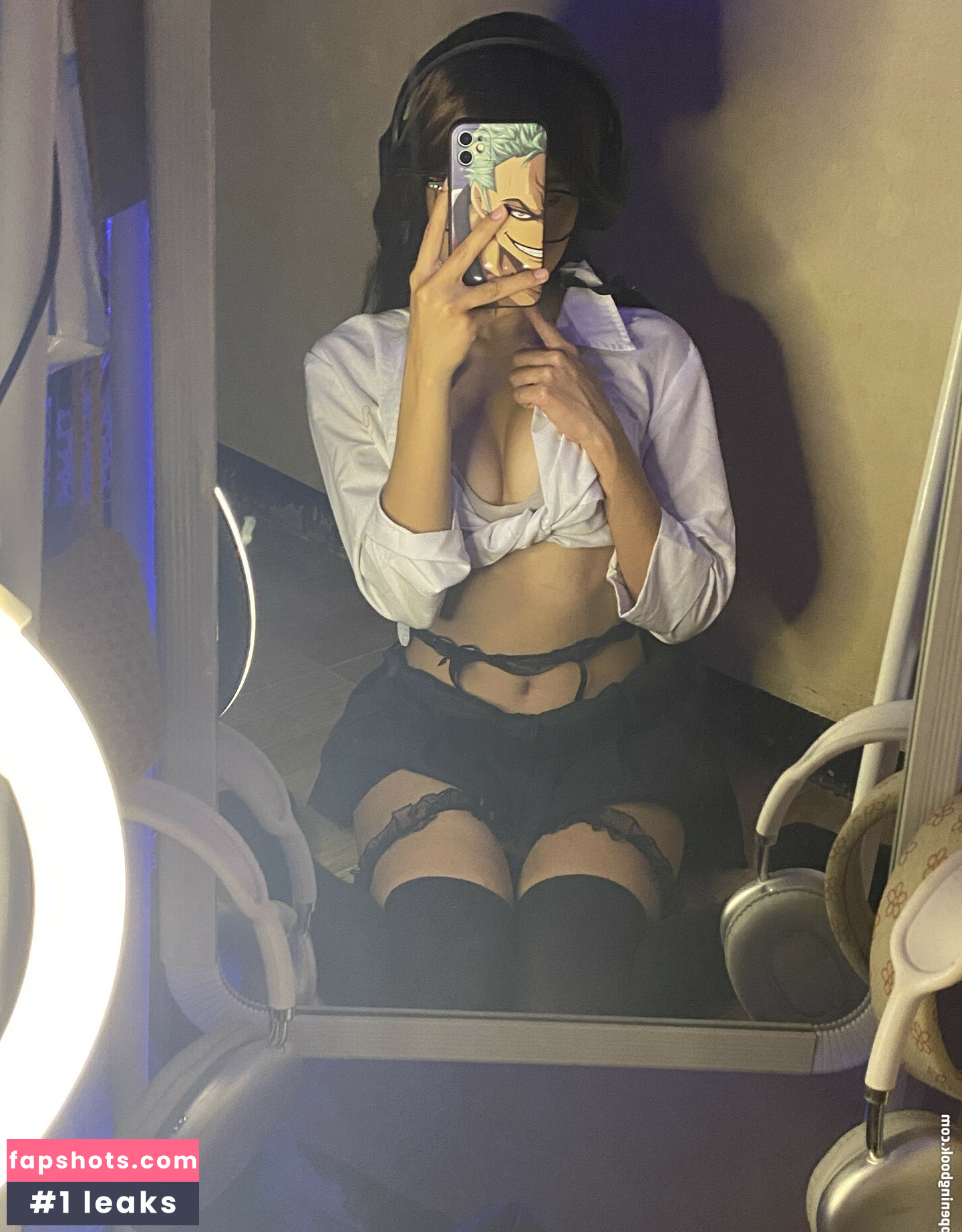 badibooo gallery photo #2