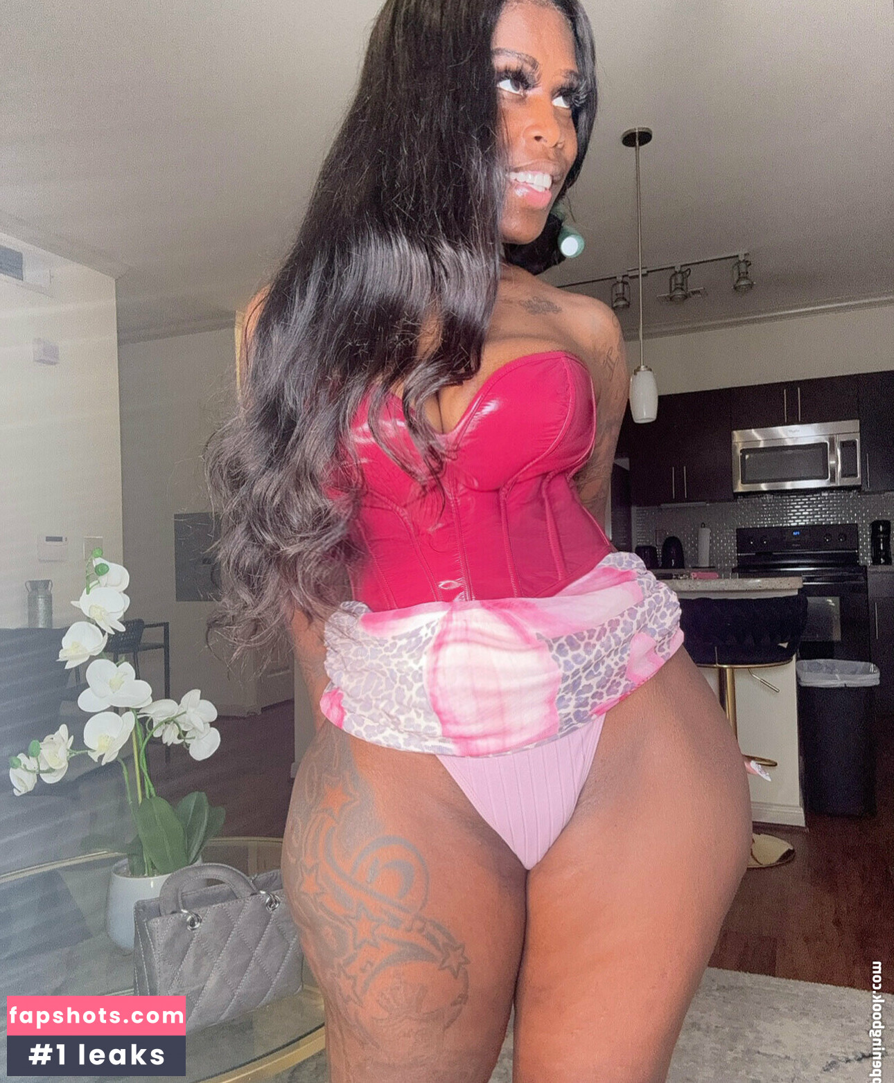 BaeFromHouston nude babe gallery