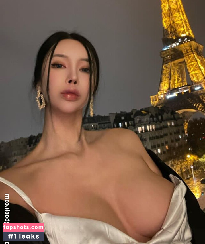 Baek Si Young gallery photo #35