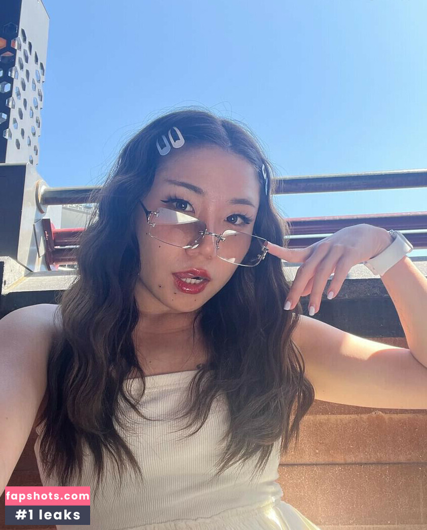 baffylol nude babe gallery