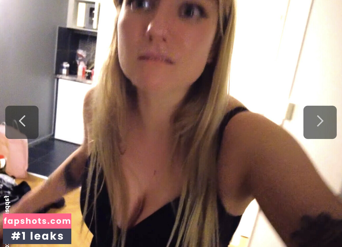 Baghera Jones gallery photo #15