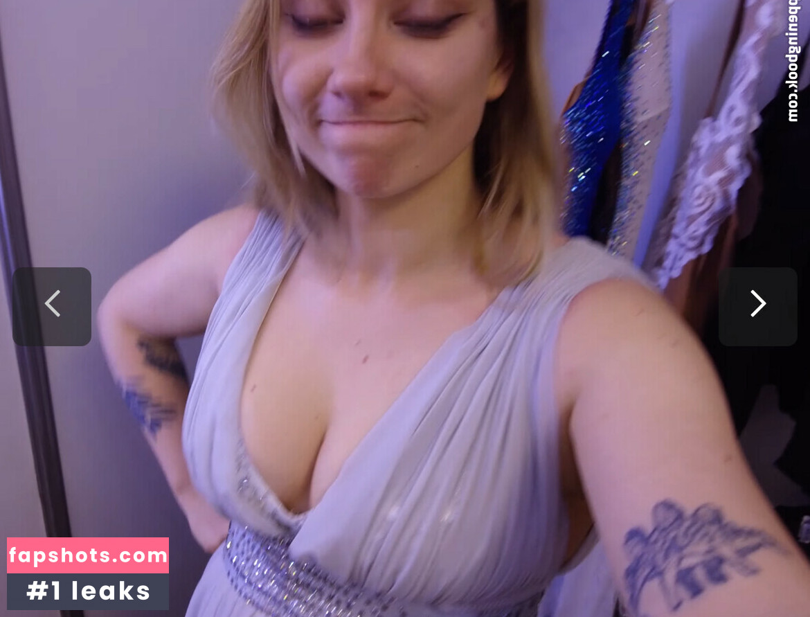 Baghera Jones gallery photo #3