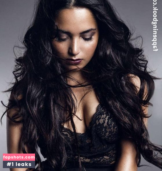 Bahar Kizil gallery photo #77