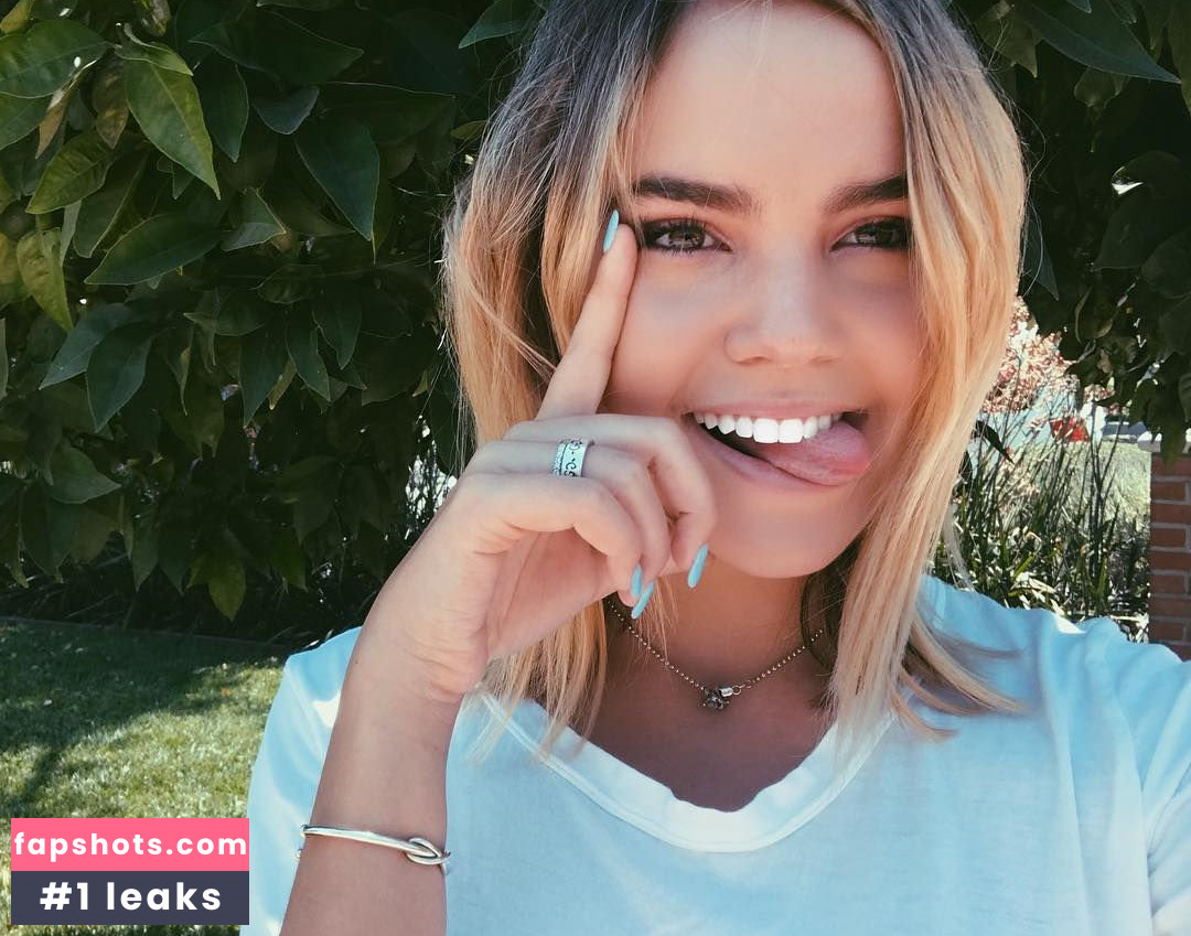 Bailee Madison gallery photo #193