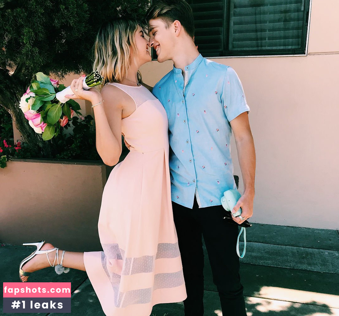 Bailee Madison gallery photo #197