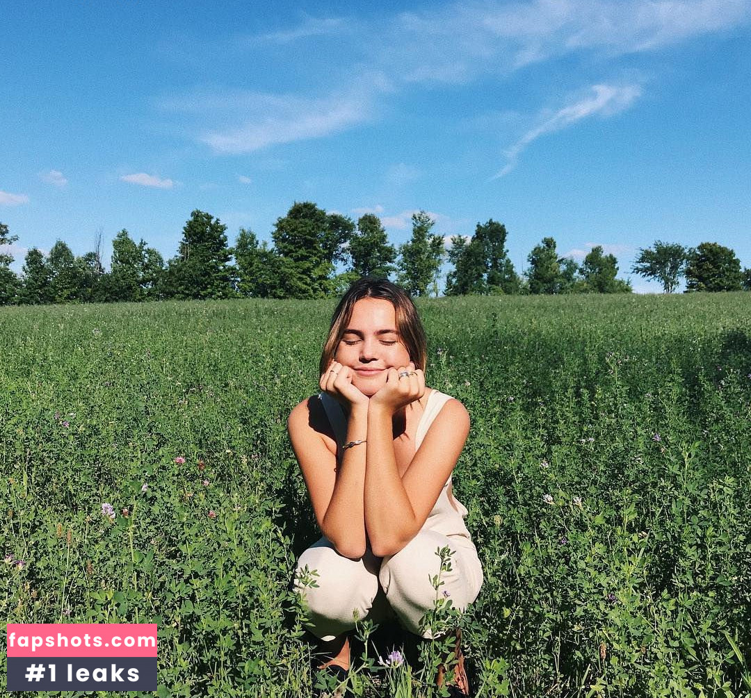 Bailee Madison gallery photo #208