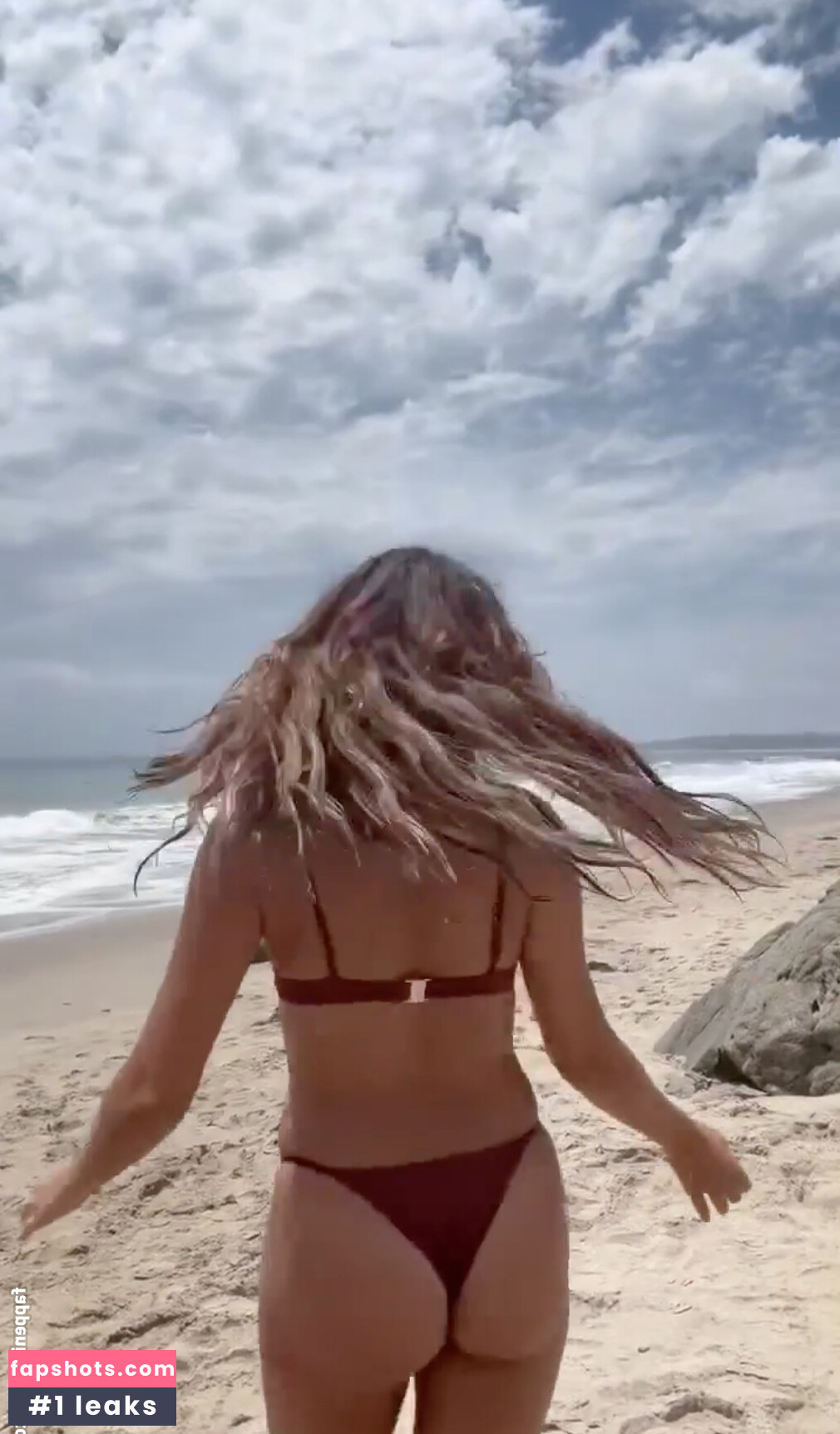 Bailee Madison gallery photo #35