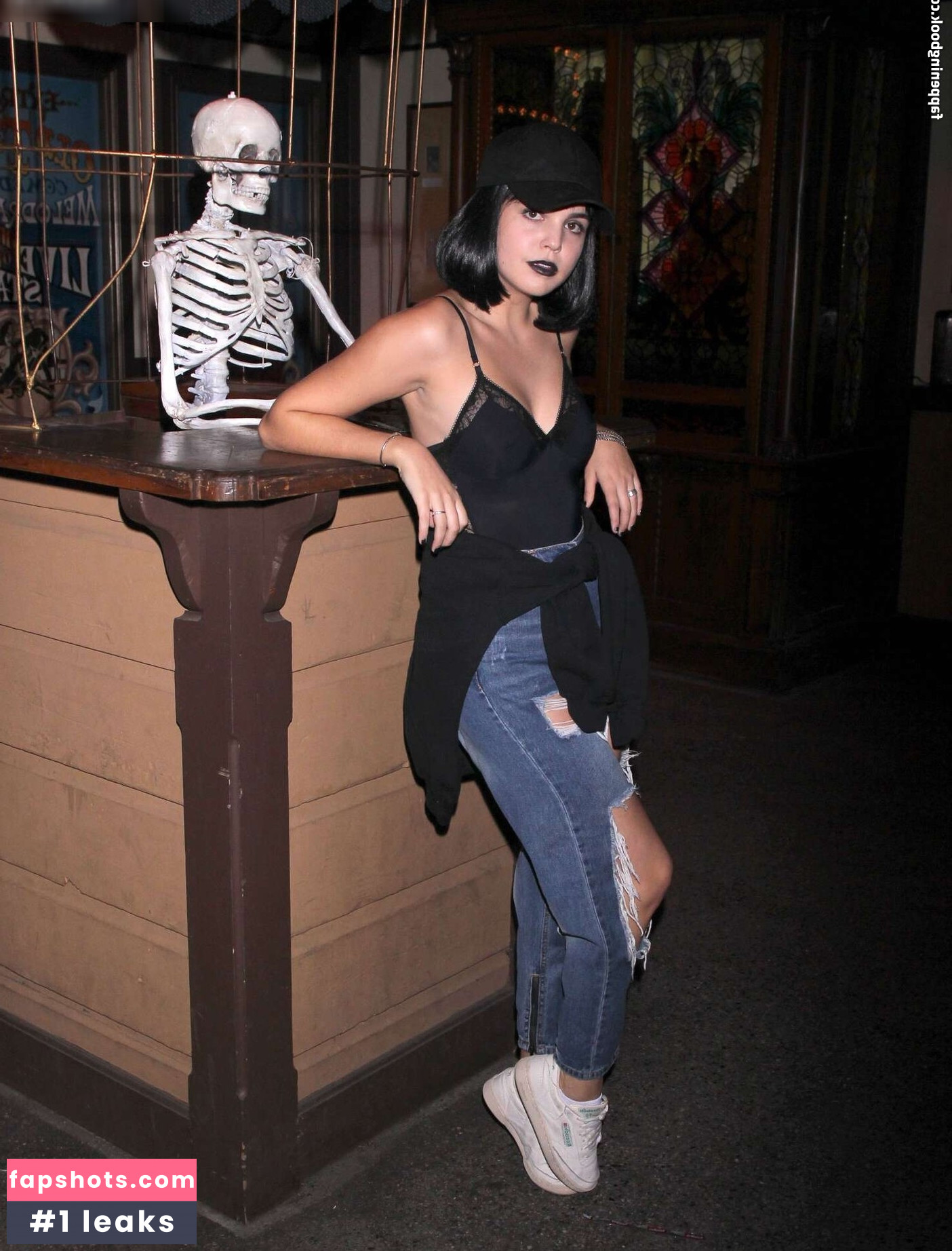 Bailee Madison gallery photo #51