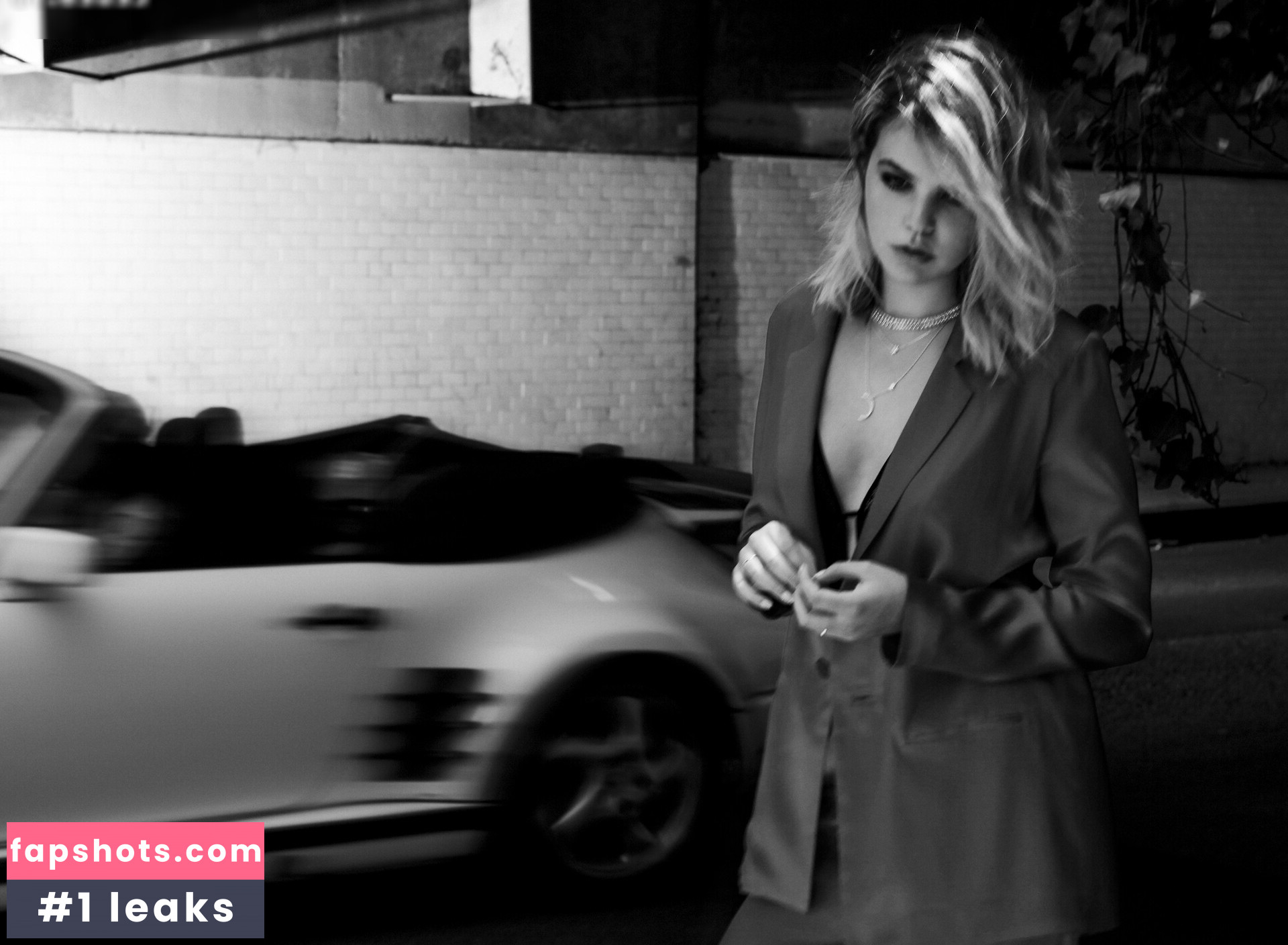 Bailee Madison gallery photo #91