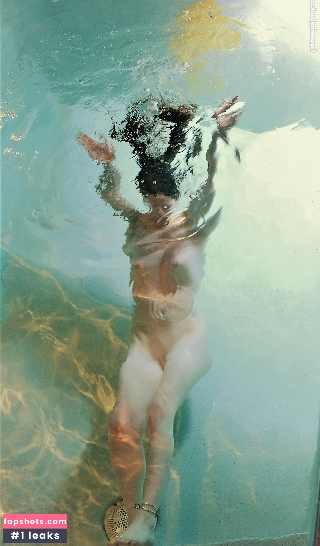 bailee_mermaid gallery photo #19