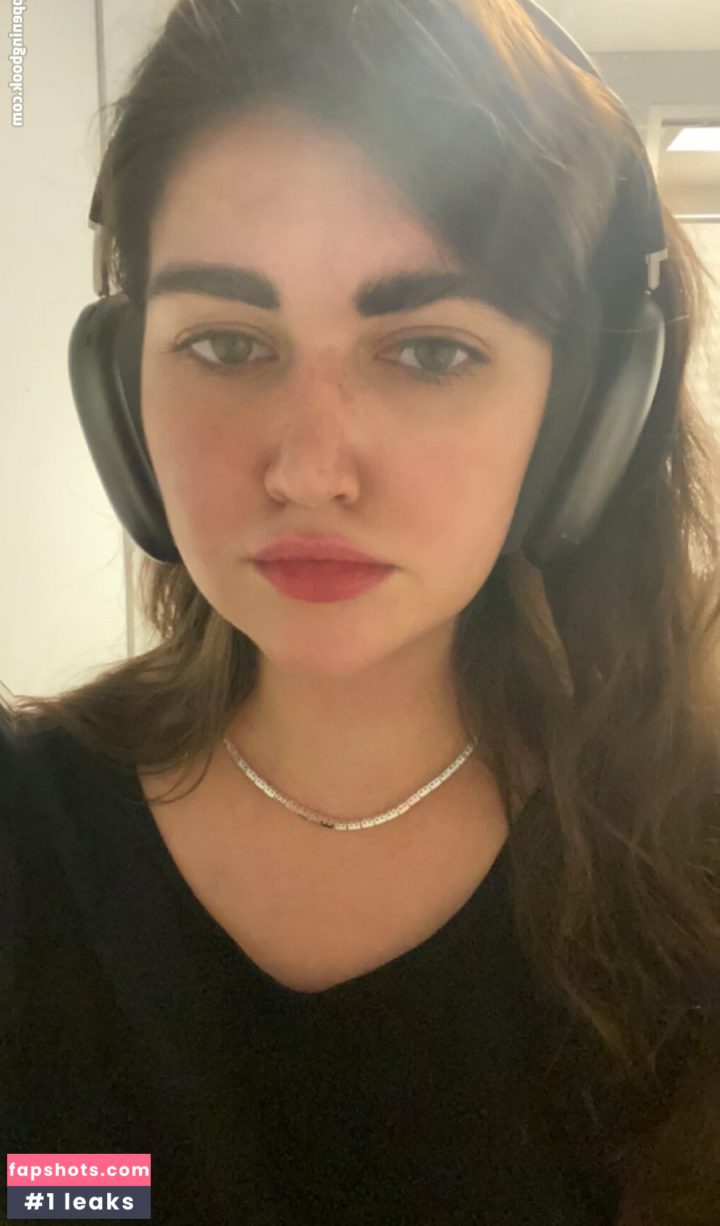 Bailey Moon gallery photo #65