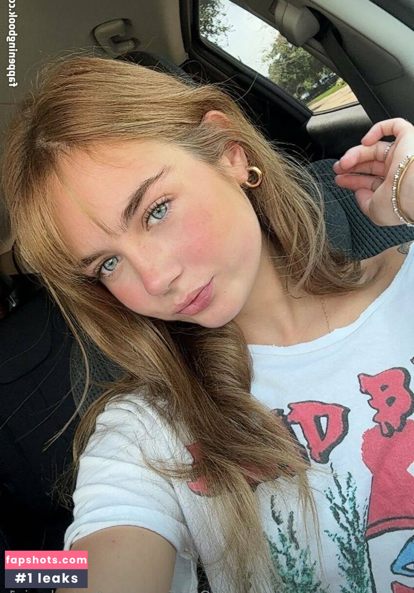 baileylewis1 nude babe gallery