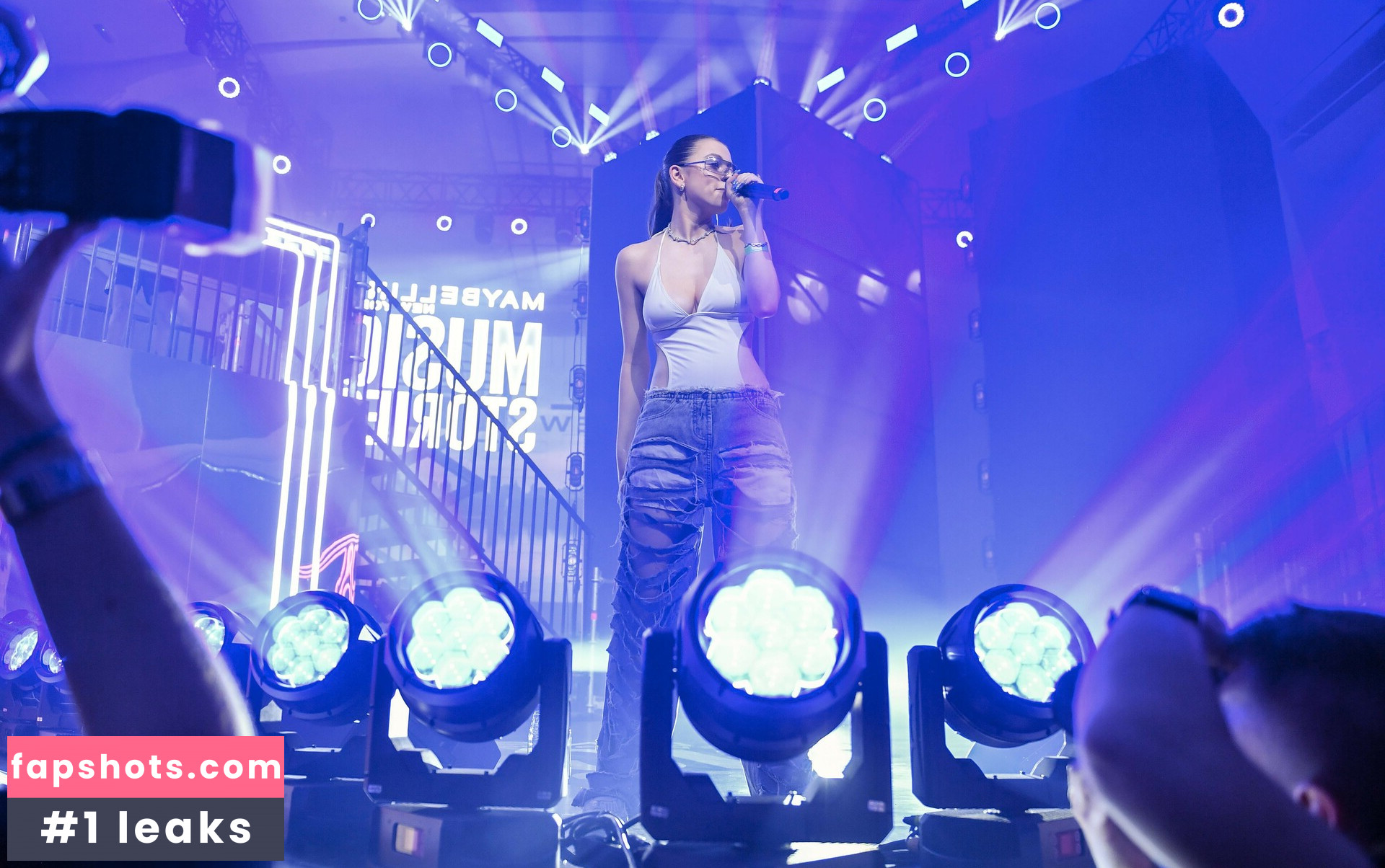 bambi.ofc gallery photo #2