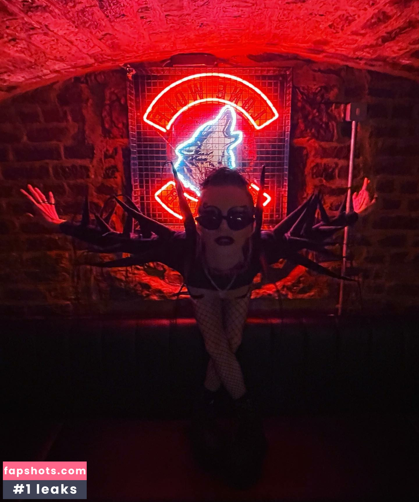 Bambi Thug Nude Leaks OnlyFans Photos #10 - LeakJerk