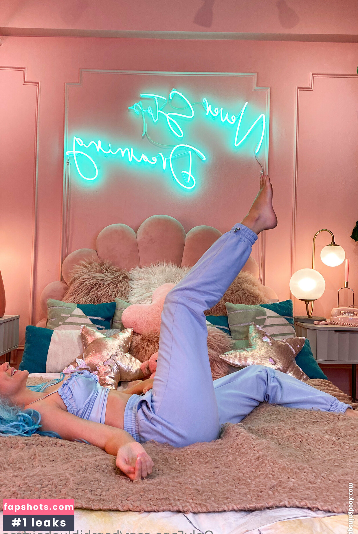 bambibluehairfree Nude Leaks OnlyFans Photos #5 - LeakJerk