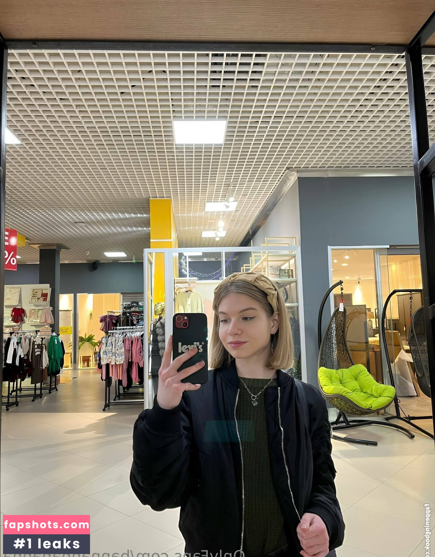 bannannahanna Nude Leaks OnlyFans Photos #4 - LeakJerk