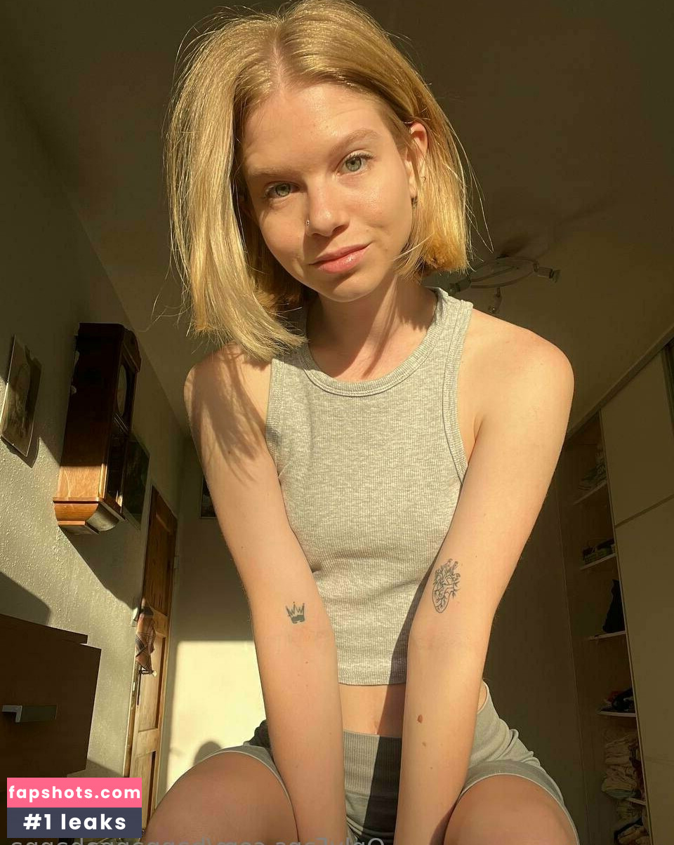 bannannahanna Nude Leaks OnlyFans Photos #39 - LeakJerk