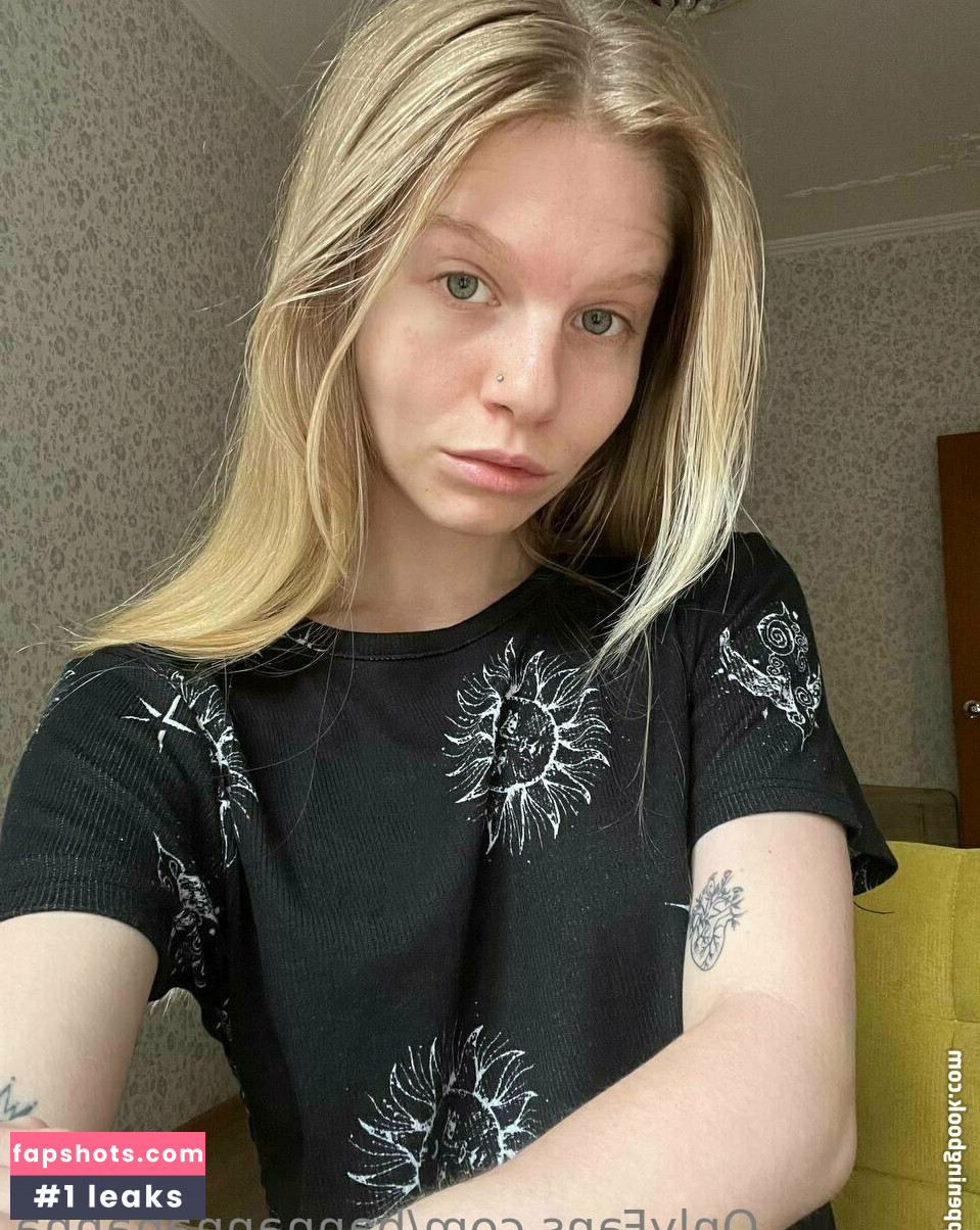 bannannahanna Nude Leaks OnlyFans Photos #50 - LeakJerk