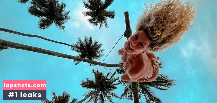 Barbara Borges gallery photo #11