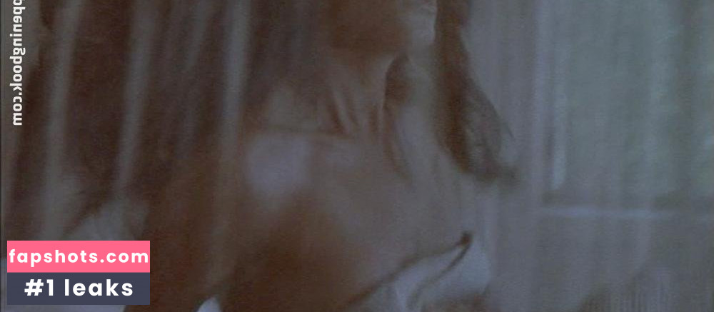 Barbara Carrera gallery photo #5