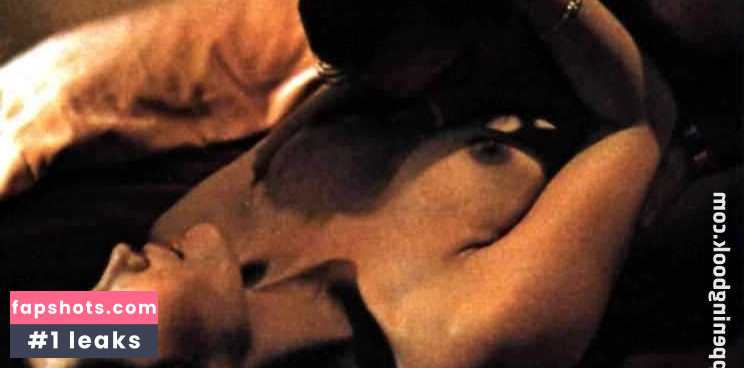 Barbara Carrera gallery photo #44