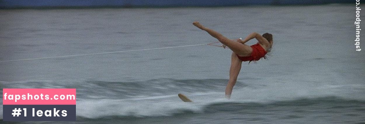 Barbara Carrera gallery photo #10