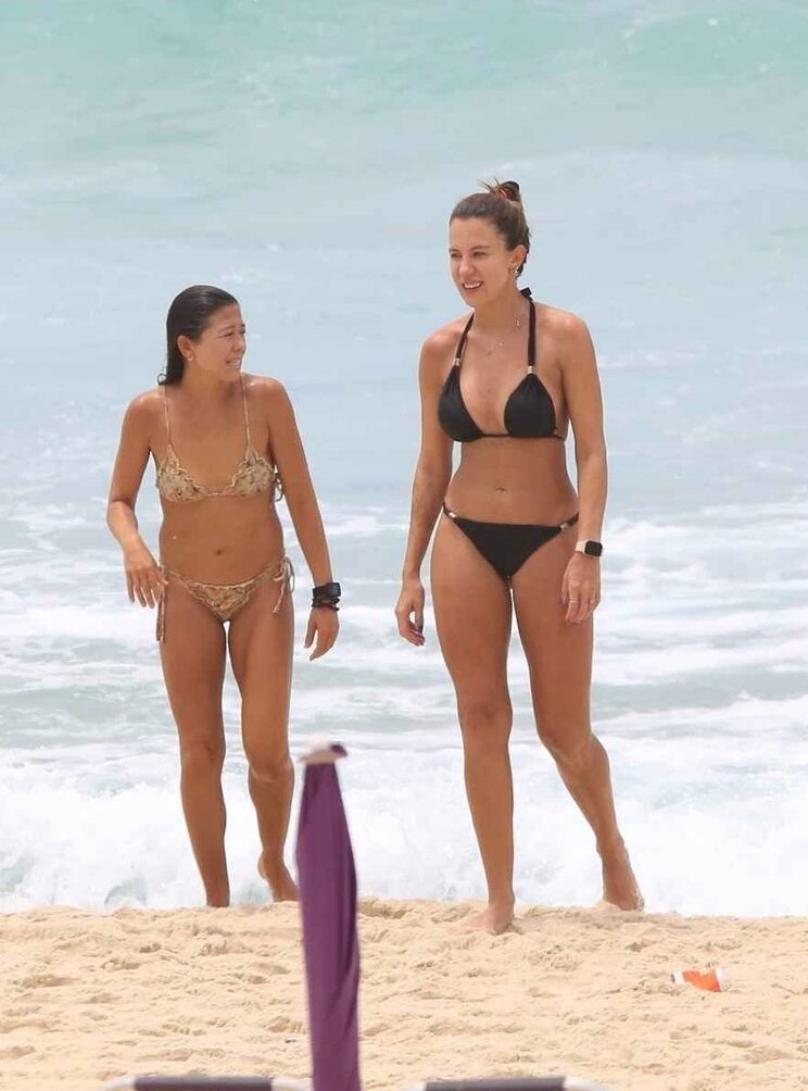 barbara-coelho gallery photo #323