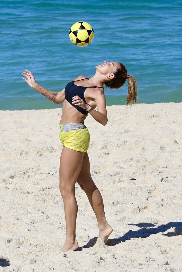 barbara-coelho gallery photo #489