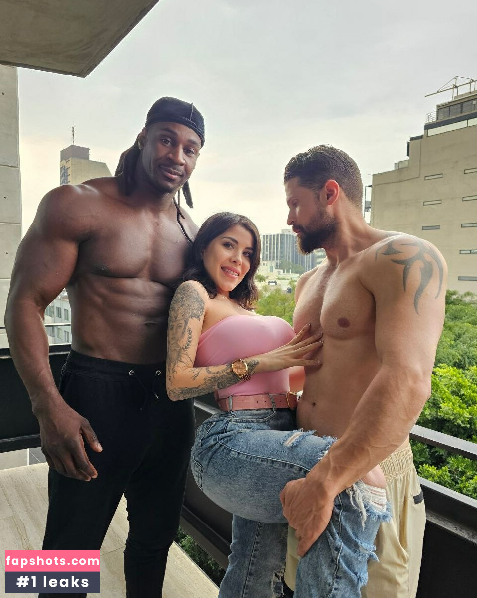 Barbara Cordova gallery photo #3