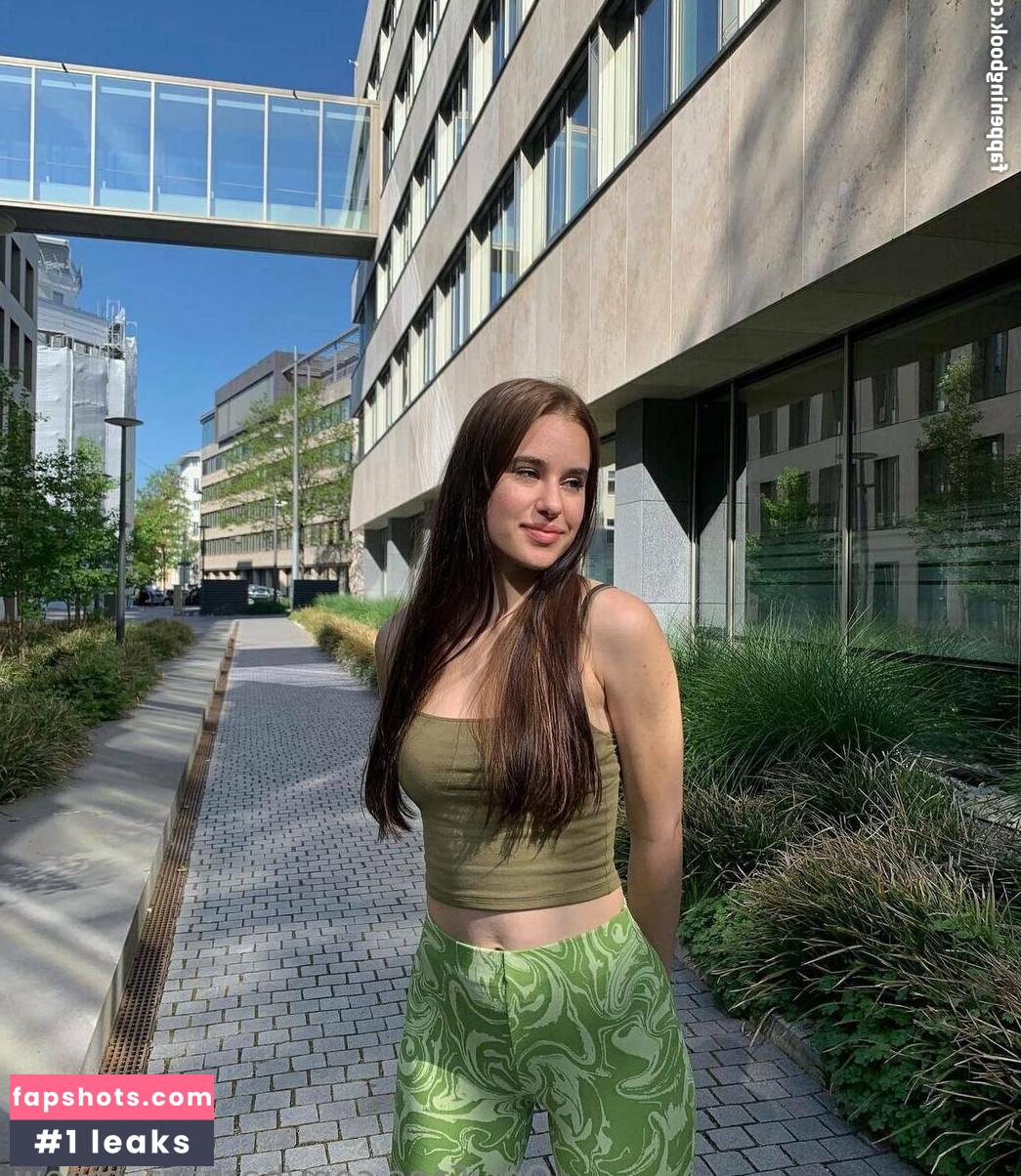 barbara_meow nude babe gallery