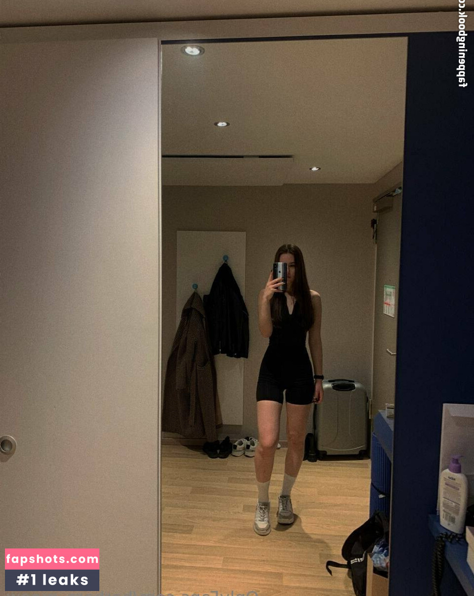 barbara_meow gallery photo #6