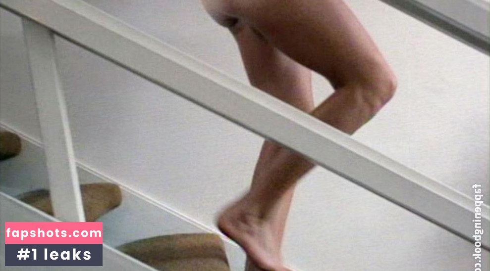 Barbara Mills gallery photo #9