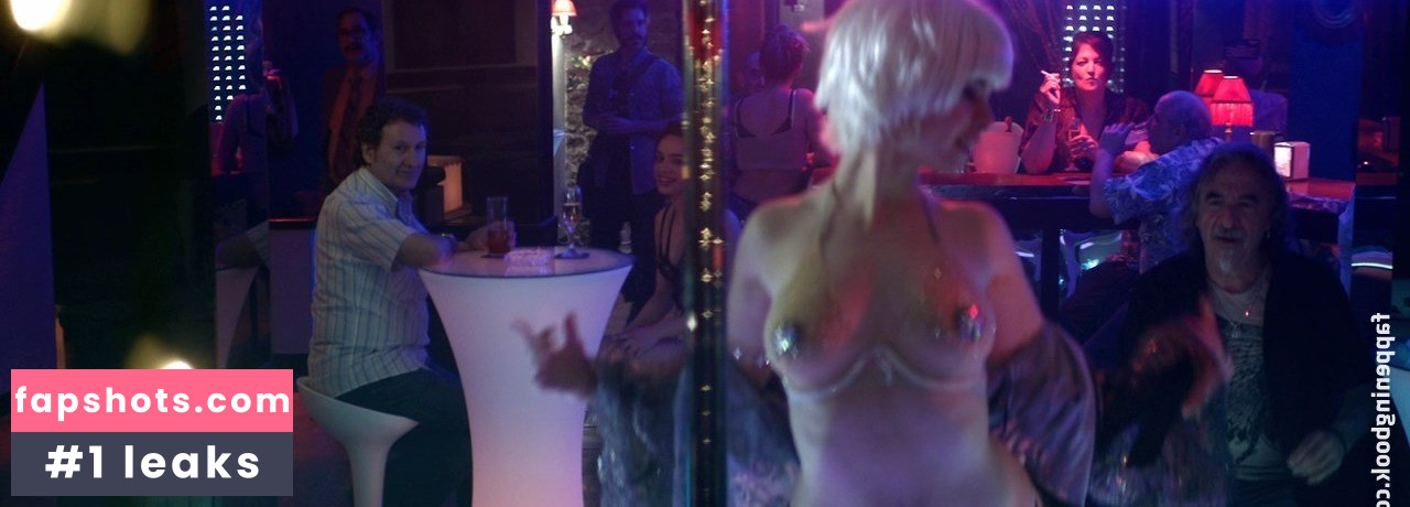 Bárbara Mori gallery photo #2