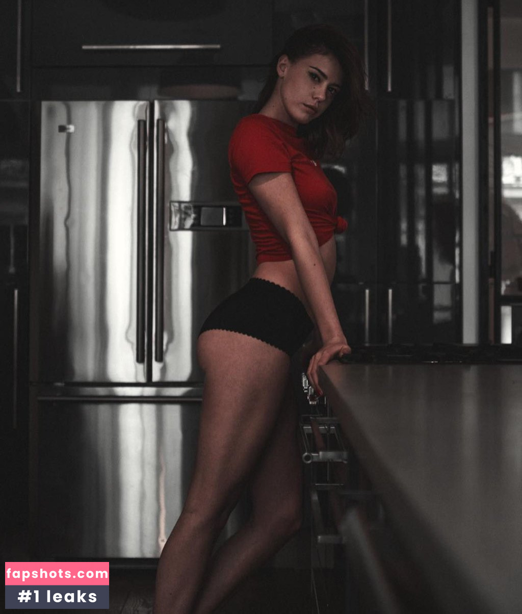 Barbara Opsomer gallery photo #62