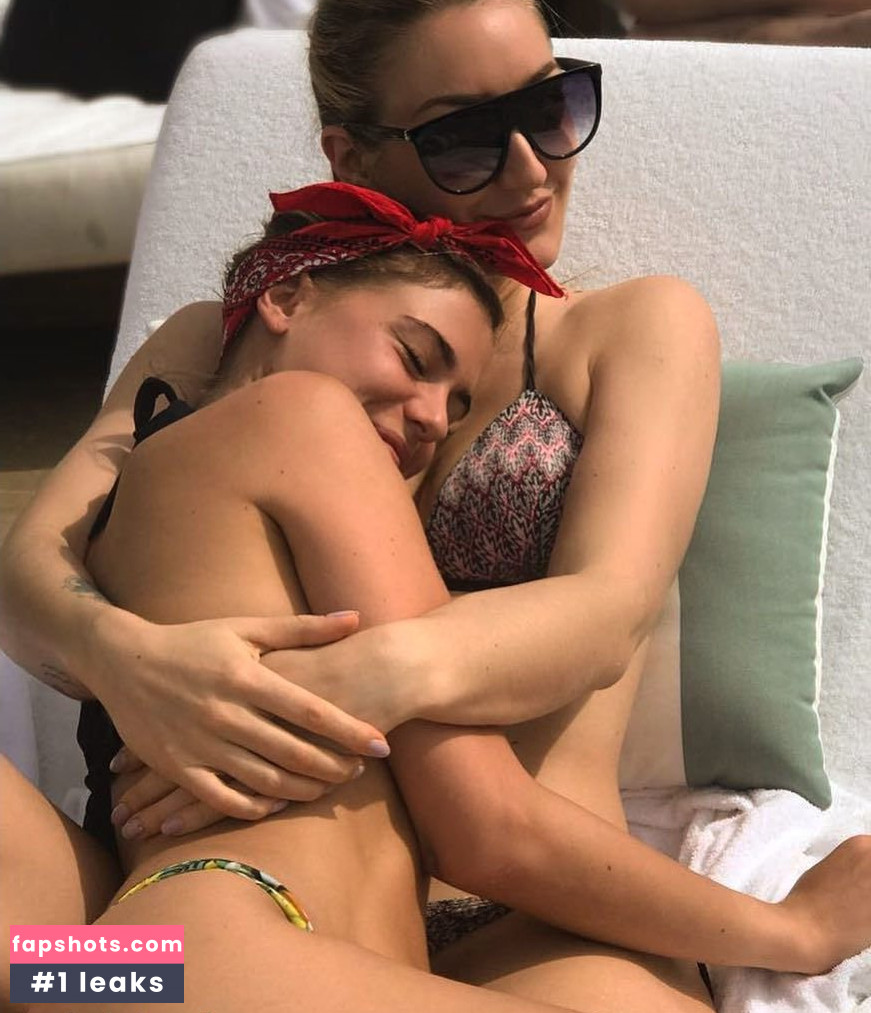 Barbara Opsomer gallery photo #63