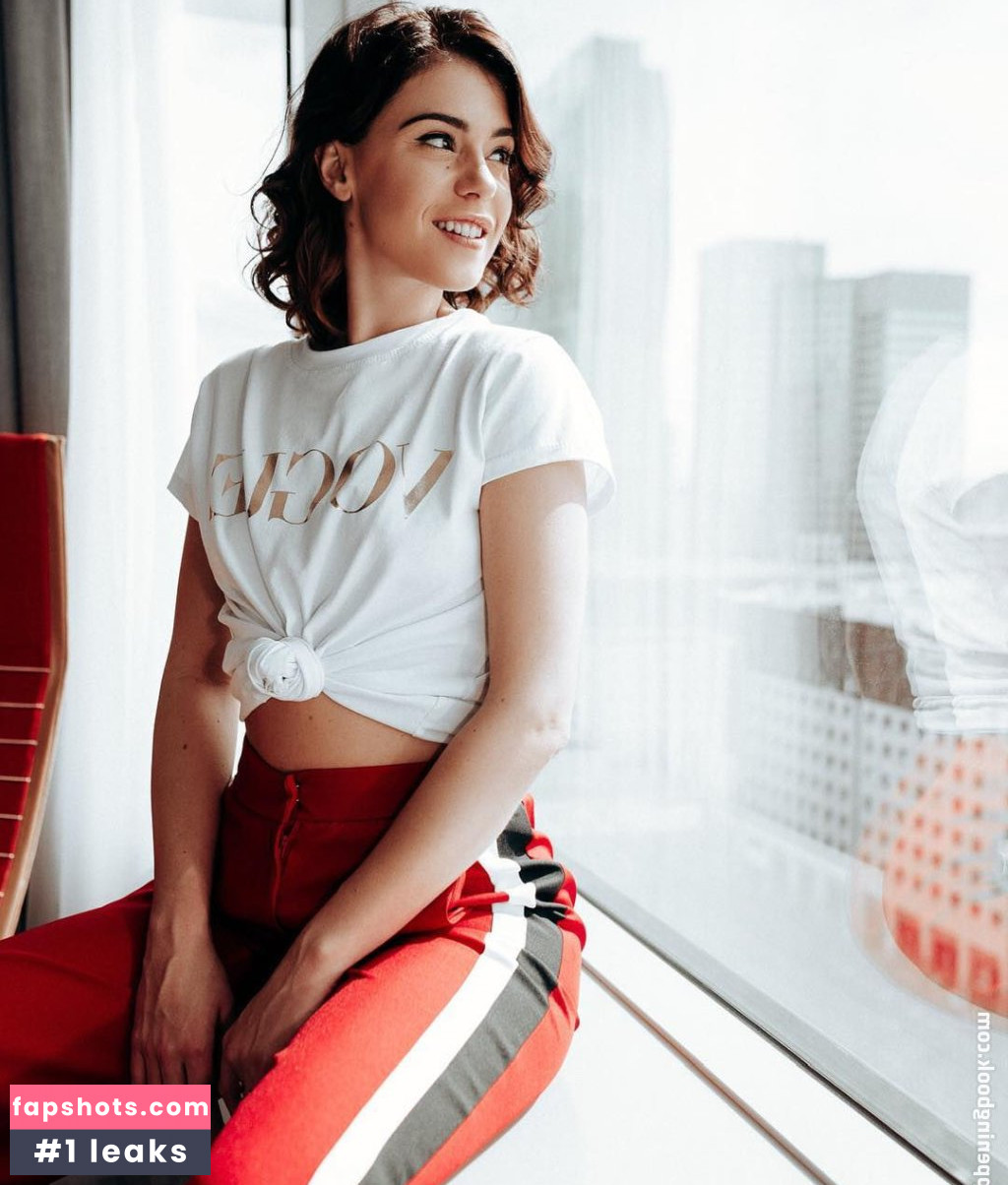 Barbara Opsomer gallery photo #68