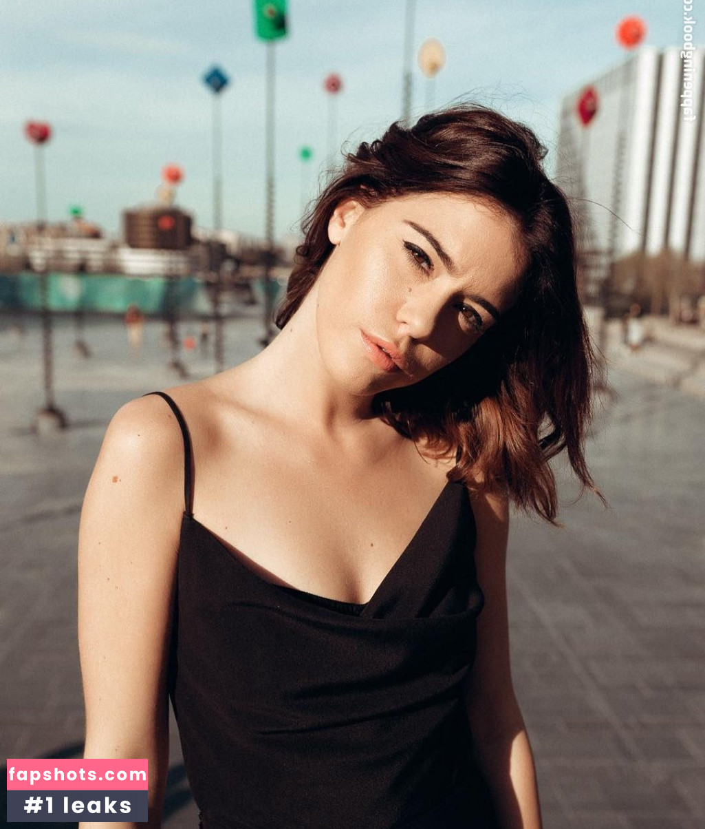 Barbara Opsomer gallery photo #70