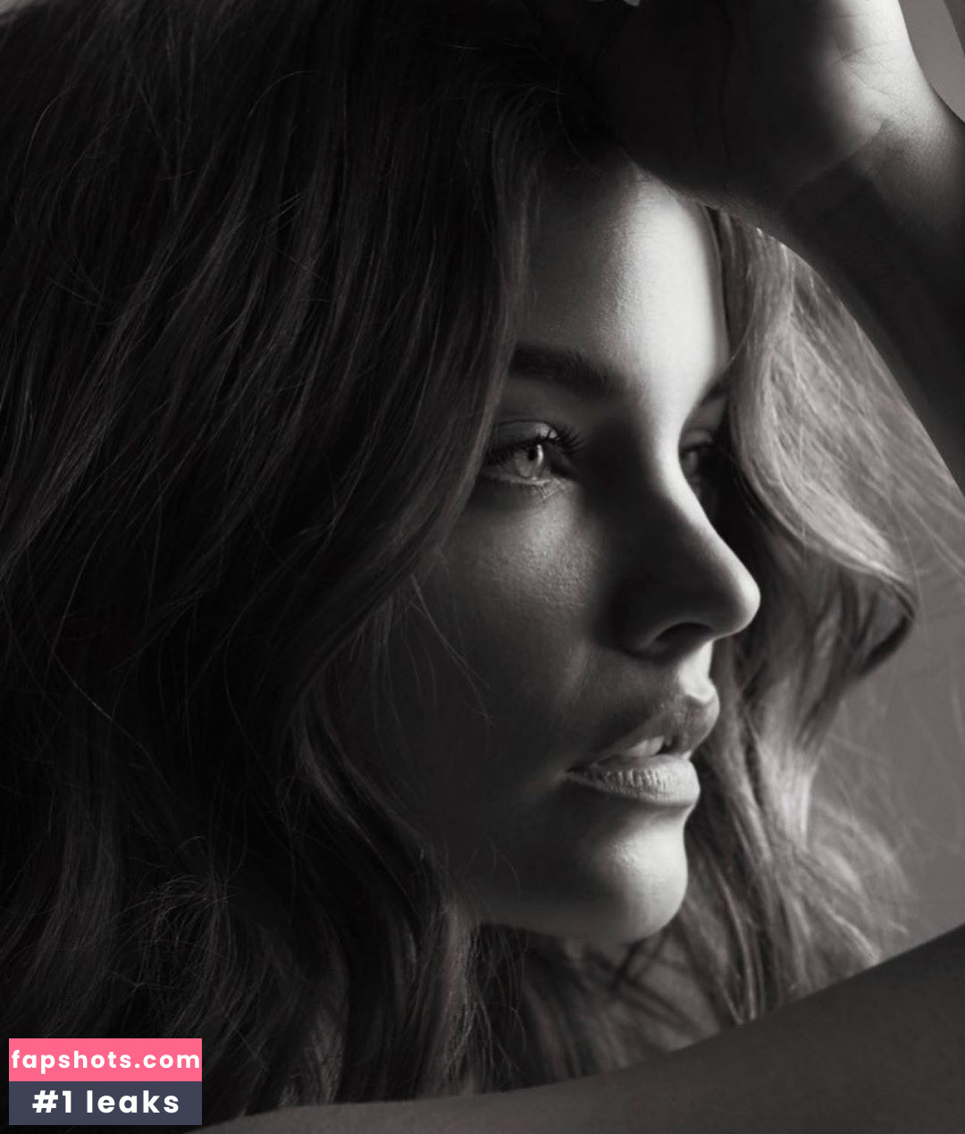 Barbara Palvin gallery photo #1029