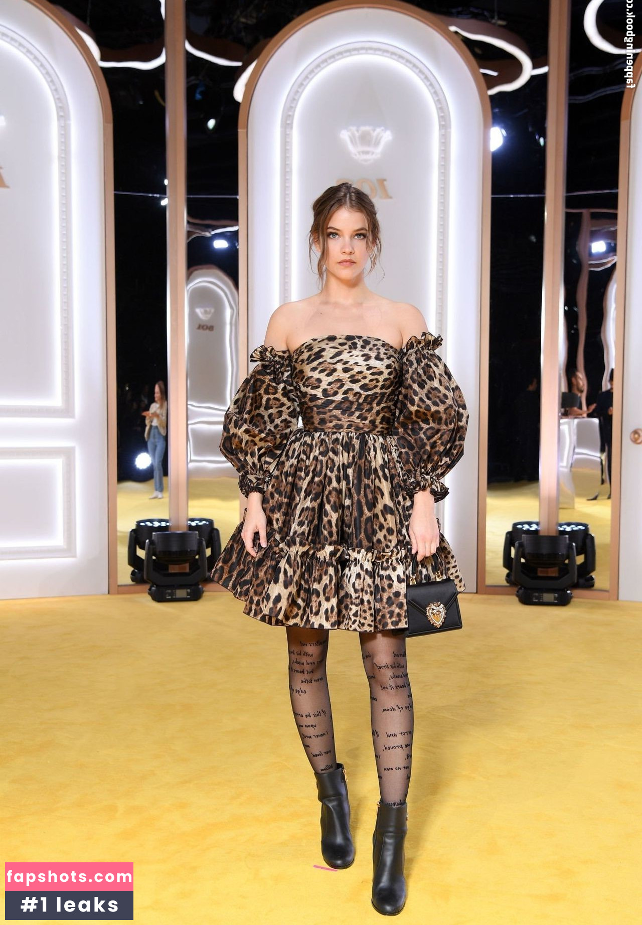 Barbara Palvin gallery photo #1041