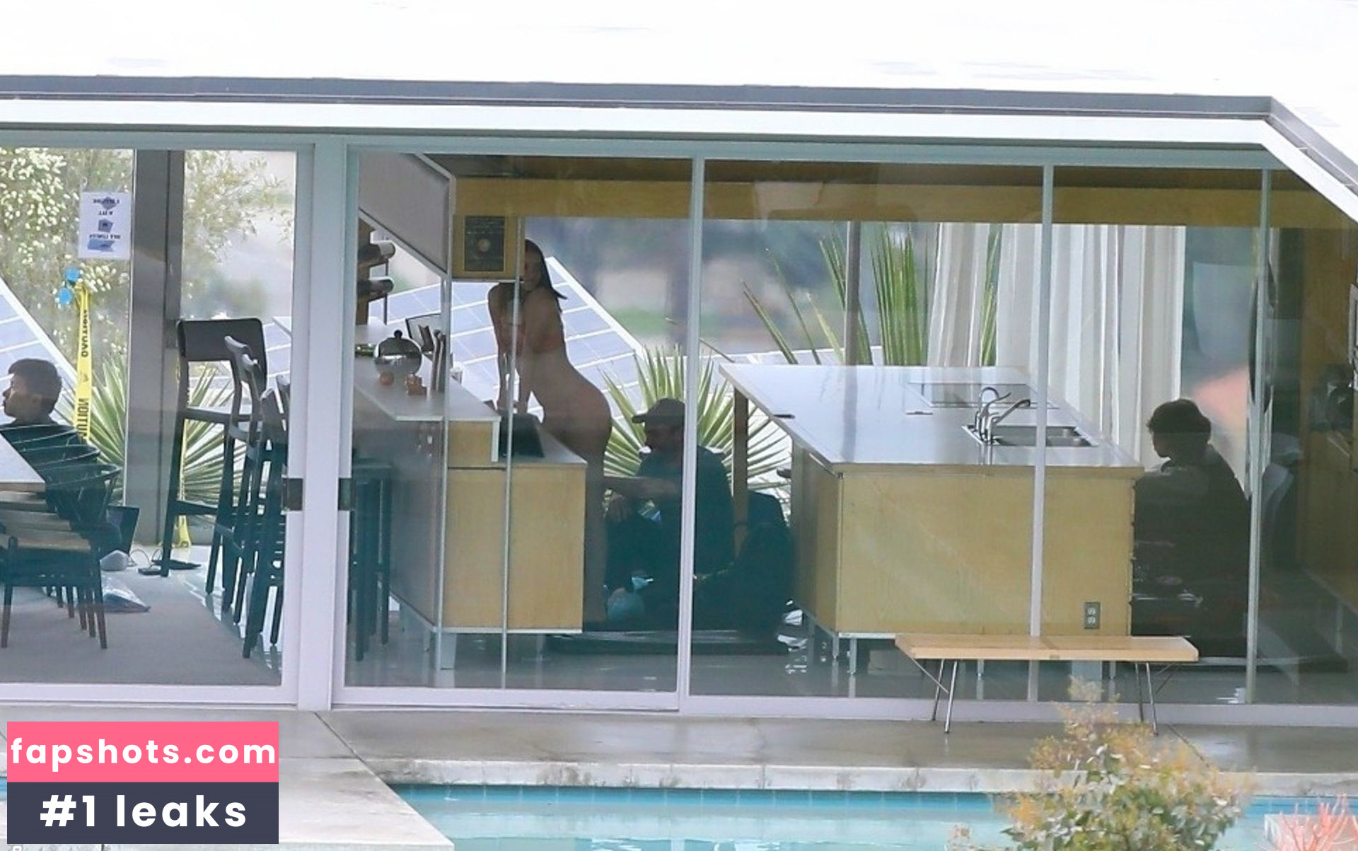 Barbara Palvin gallery photo #1092