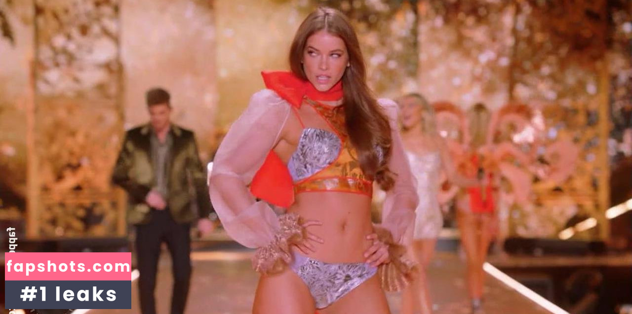 Barbara Palvin gallery photo #1122