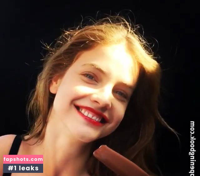 Barbara Palvin gallery photo #1223