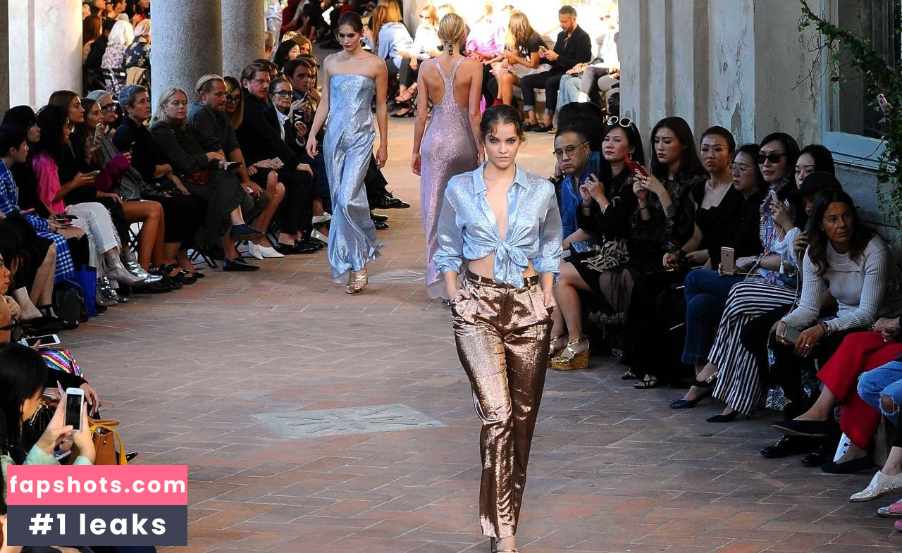 Barbara Palvin gallery photo #1226